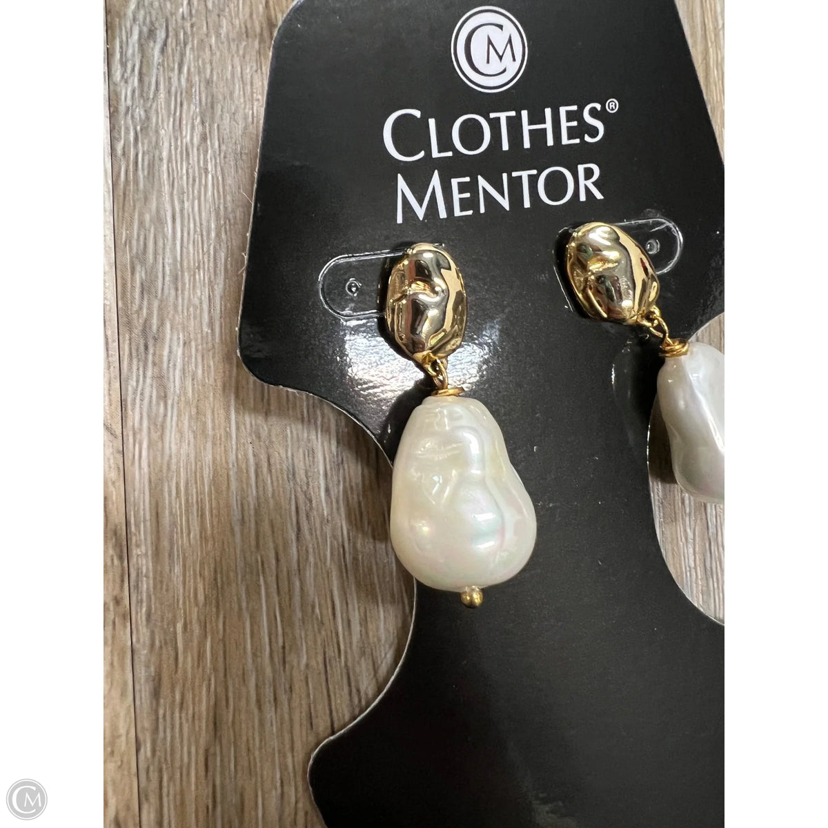 Earrings Dangle/drop By Clothes Mentor