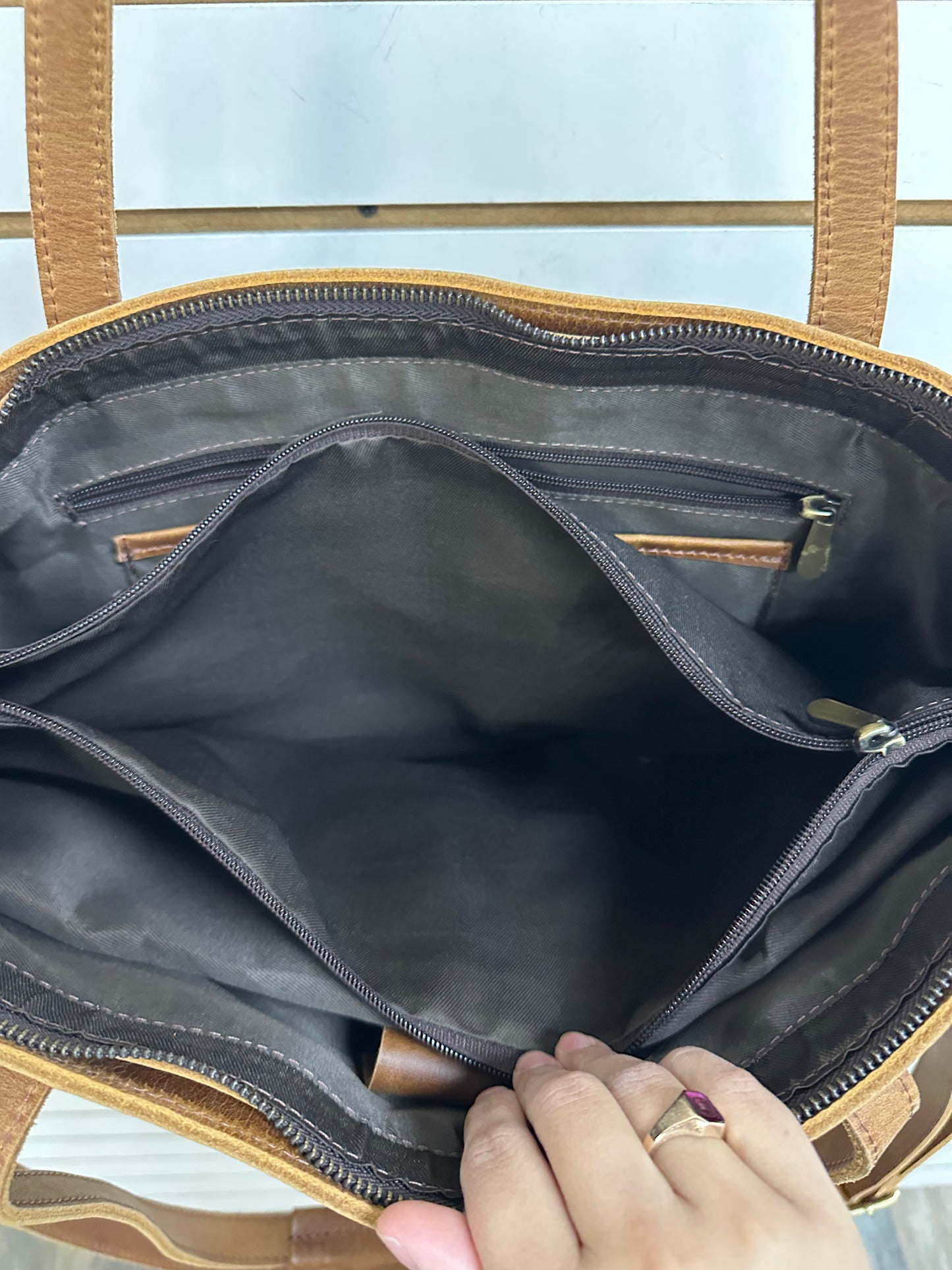 Tote Leather By Cmc, Size: Large