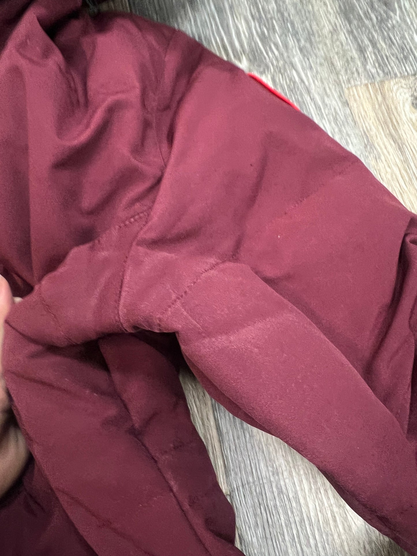 Coat Luxury Designer By Canada Goose In Maroon, Size: Xl