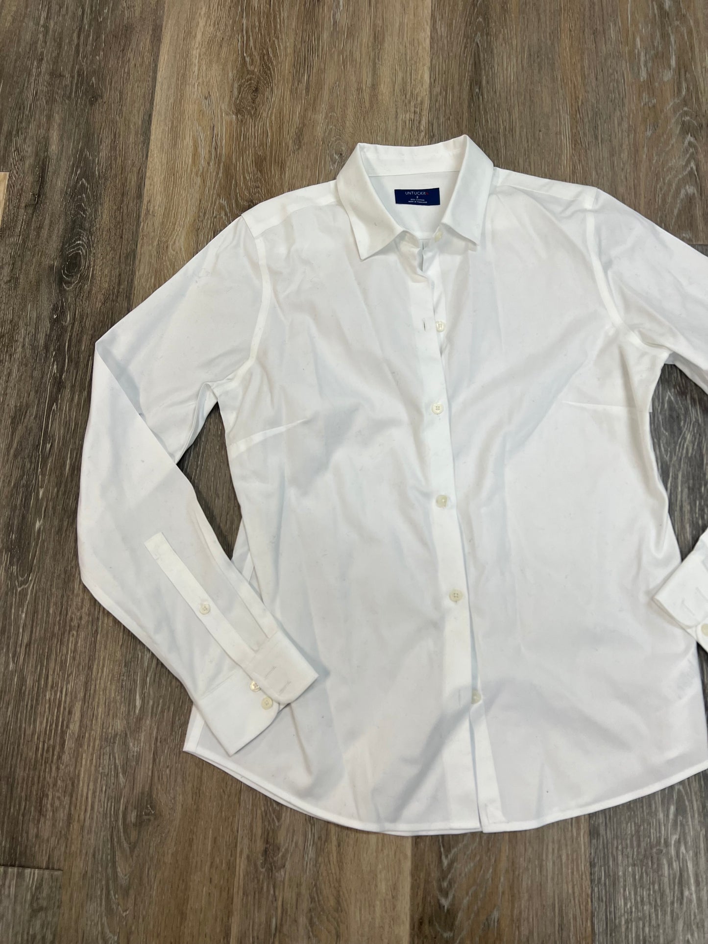 Blouse Long Sleeve By Untuckit In White, Size: 2