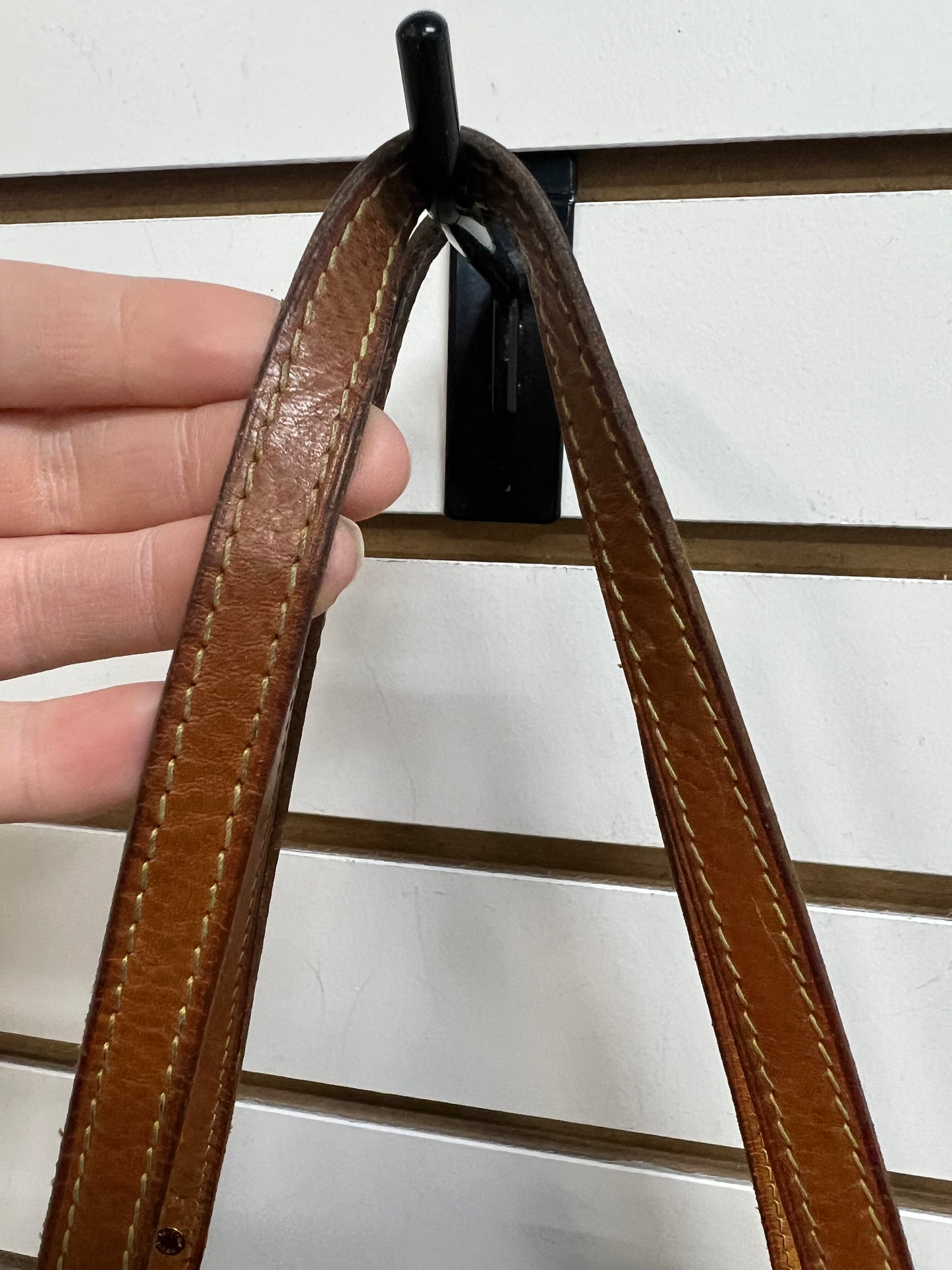 Handbag Luxury Designer By Louis Vuitton, Size: Large