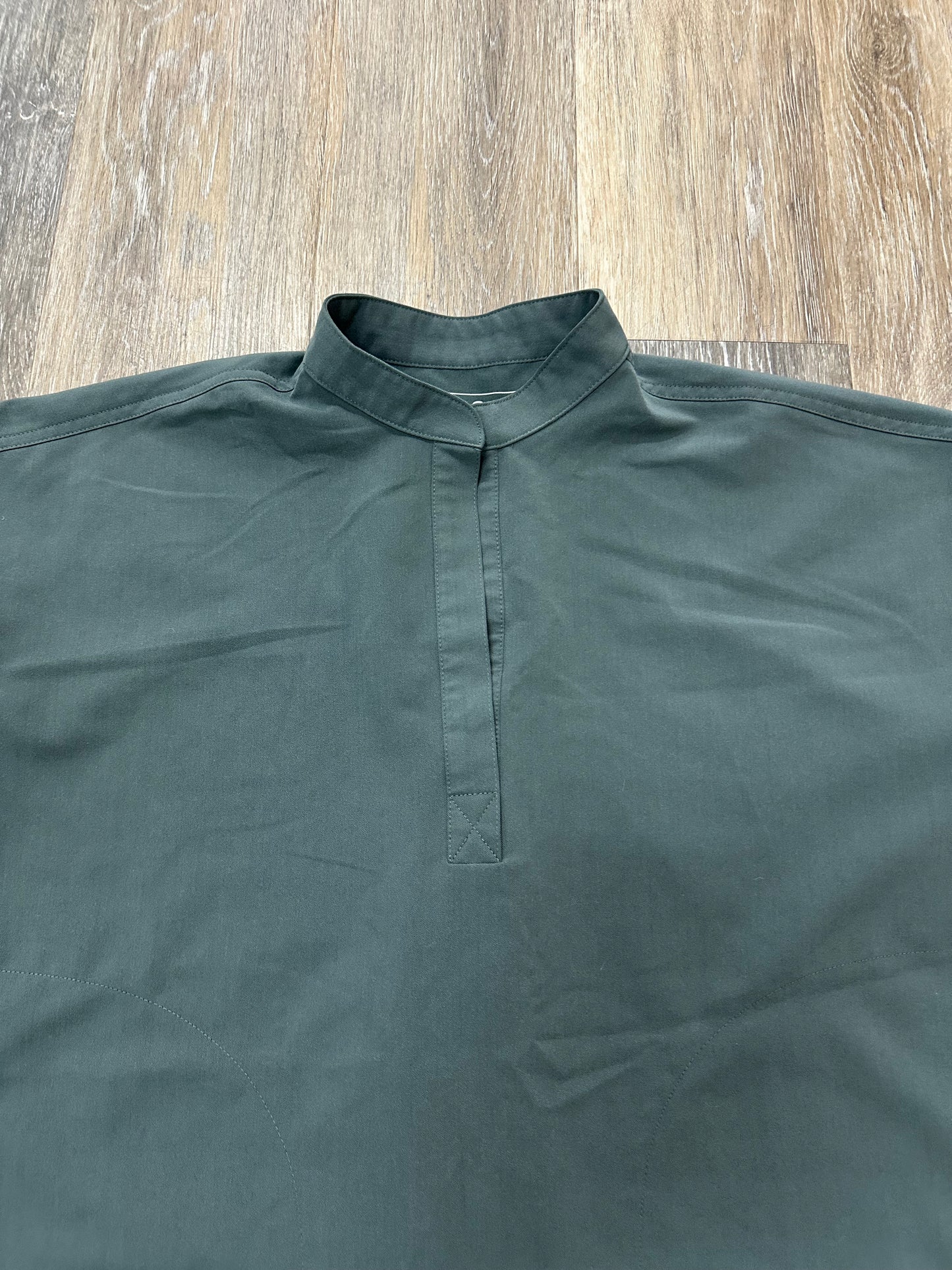 Scrub Top Short Sleeve By Figs In Green, Size: Xs