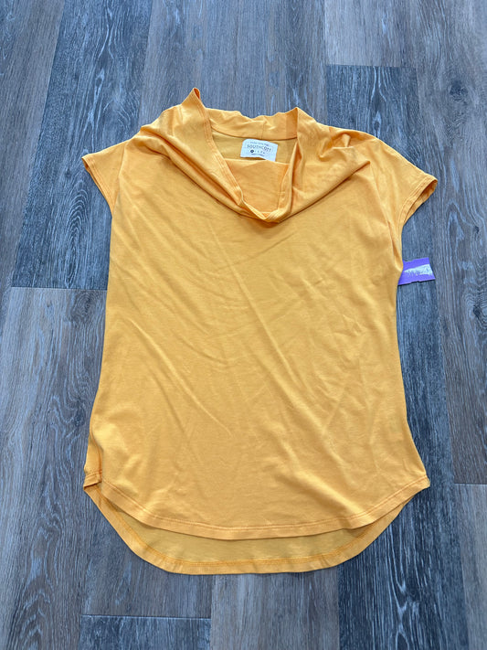 Top Short Sleeve By Southcott  Size: 0