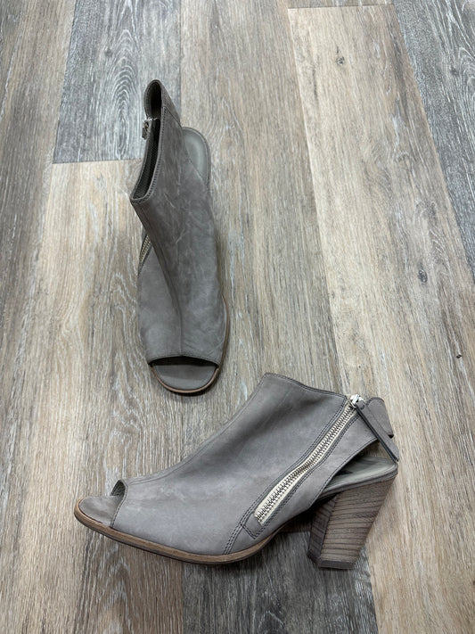 Sandals Heels Block By Paul Green  Size: 6.5