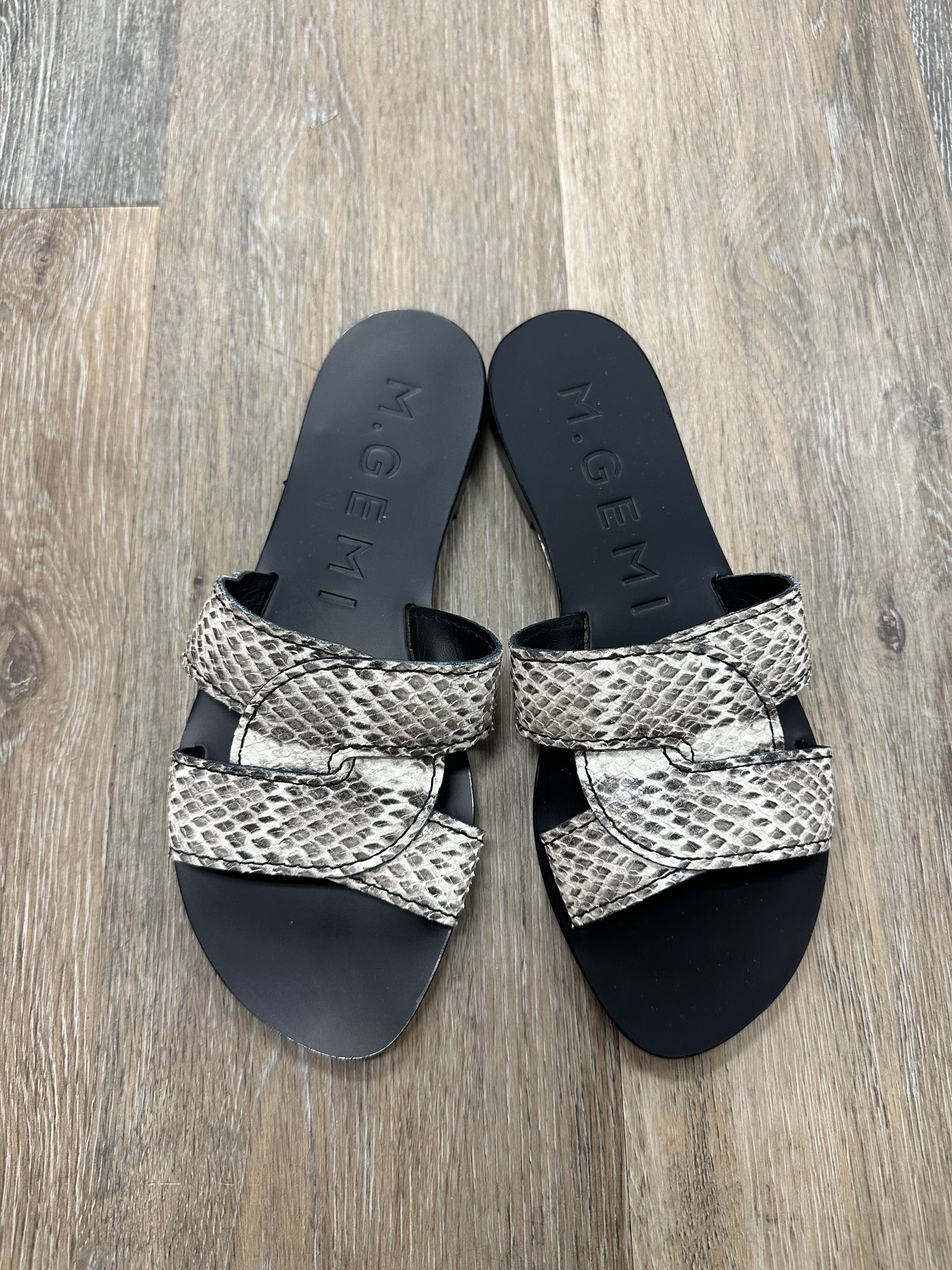 Sandals Designer By M.Gemi  Size: 6
