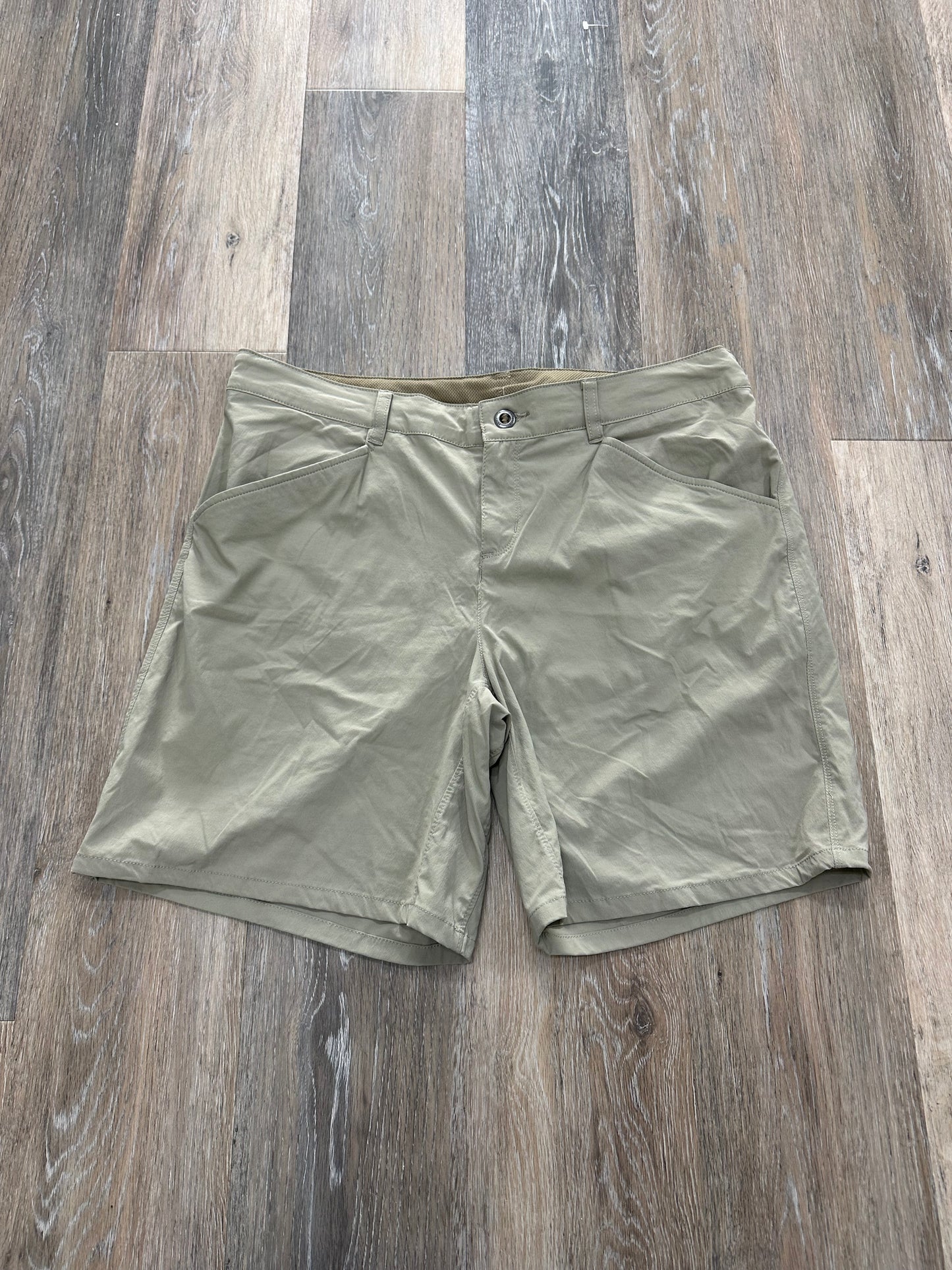 Athletic Shorts By Patagonia  Size: 10