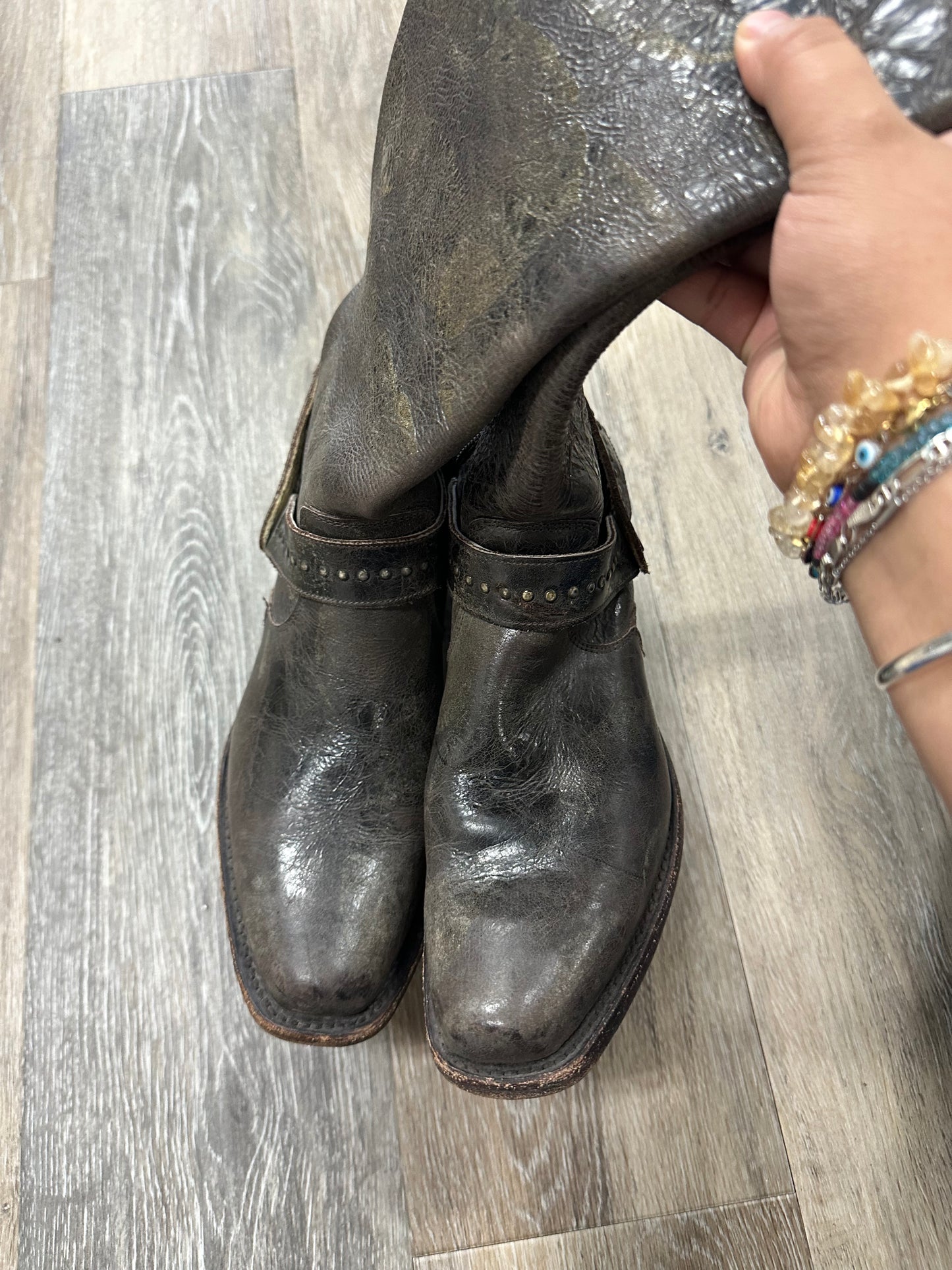 Boots Western By Sonora  Size: 7.5