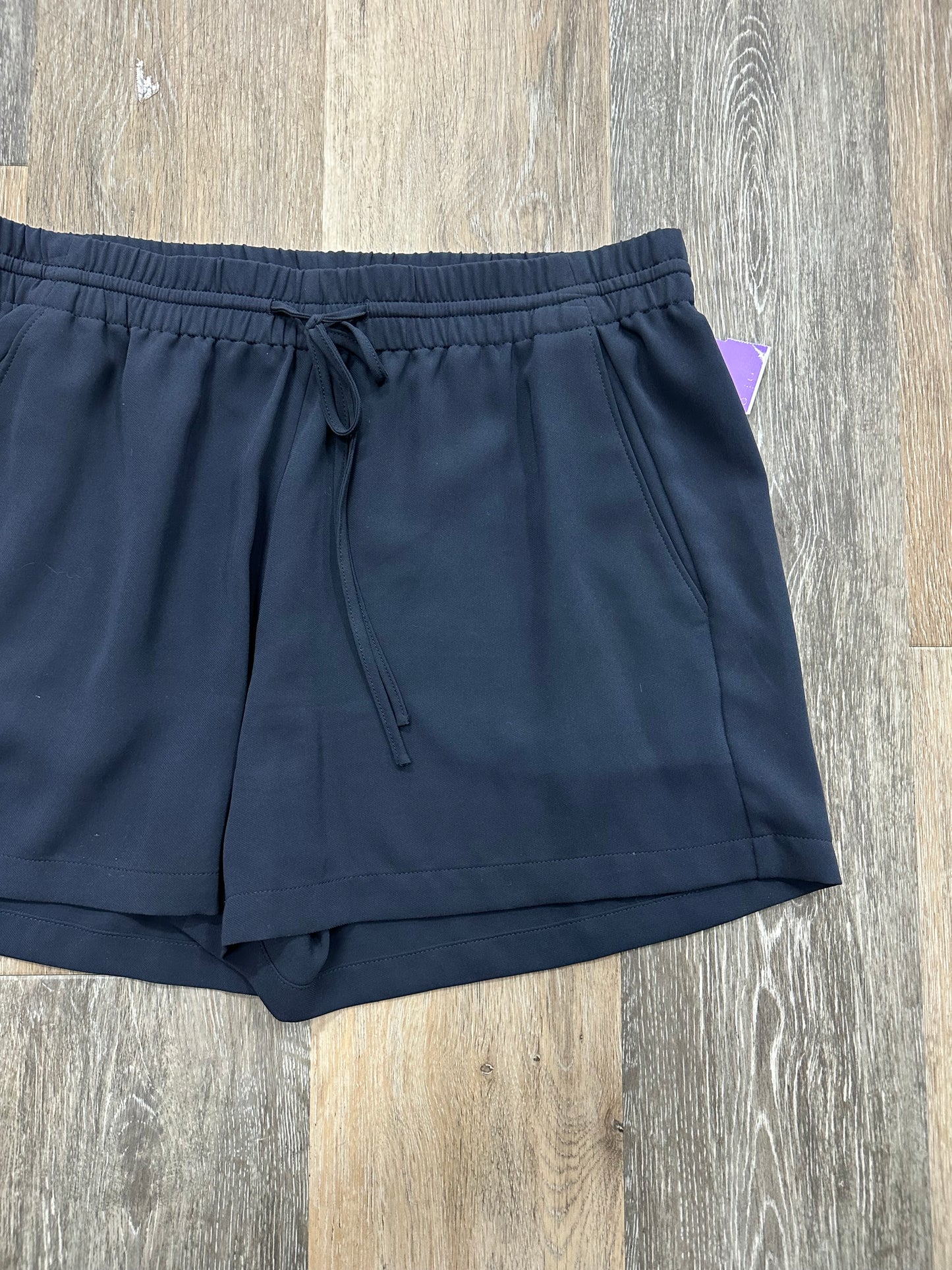 Shorts By Theory  Size: S