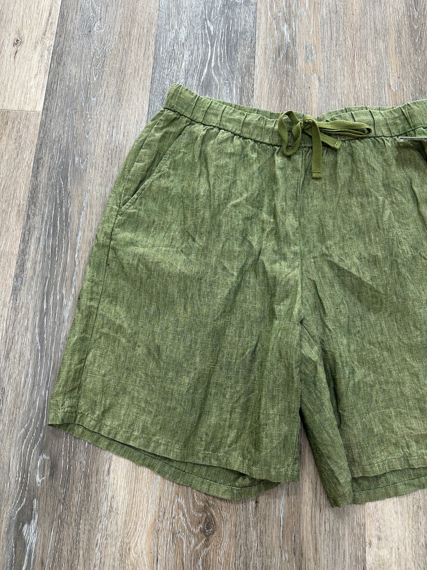 Shorts By Eileen Fisher  Size: M