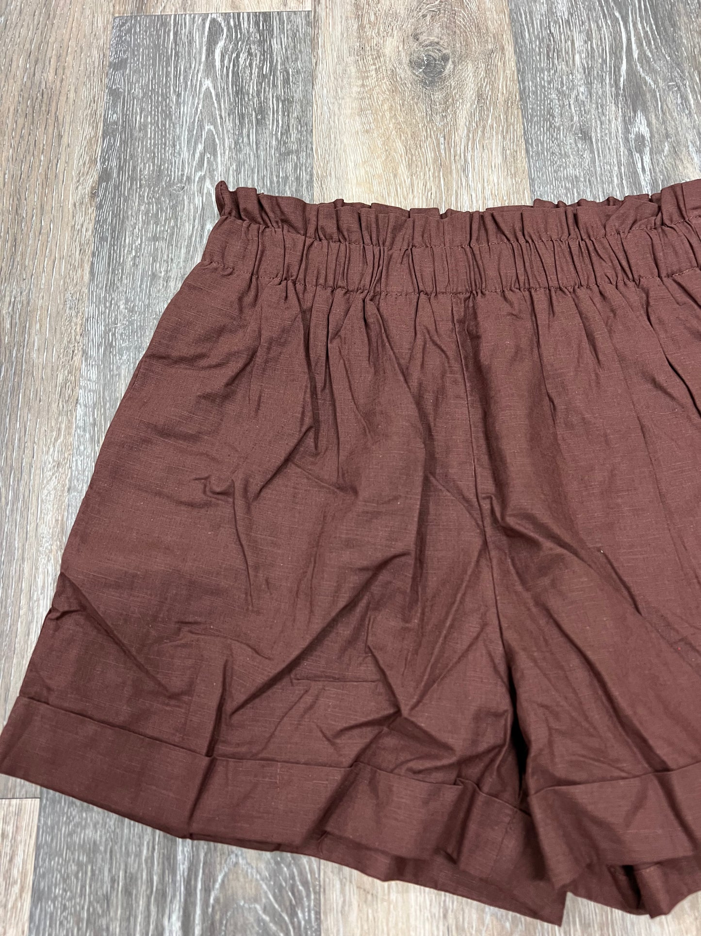 Shorts By Crescent  Size: M