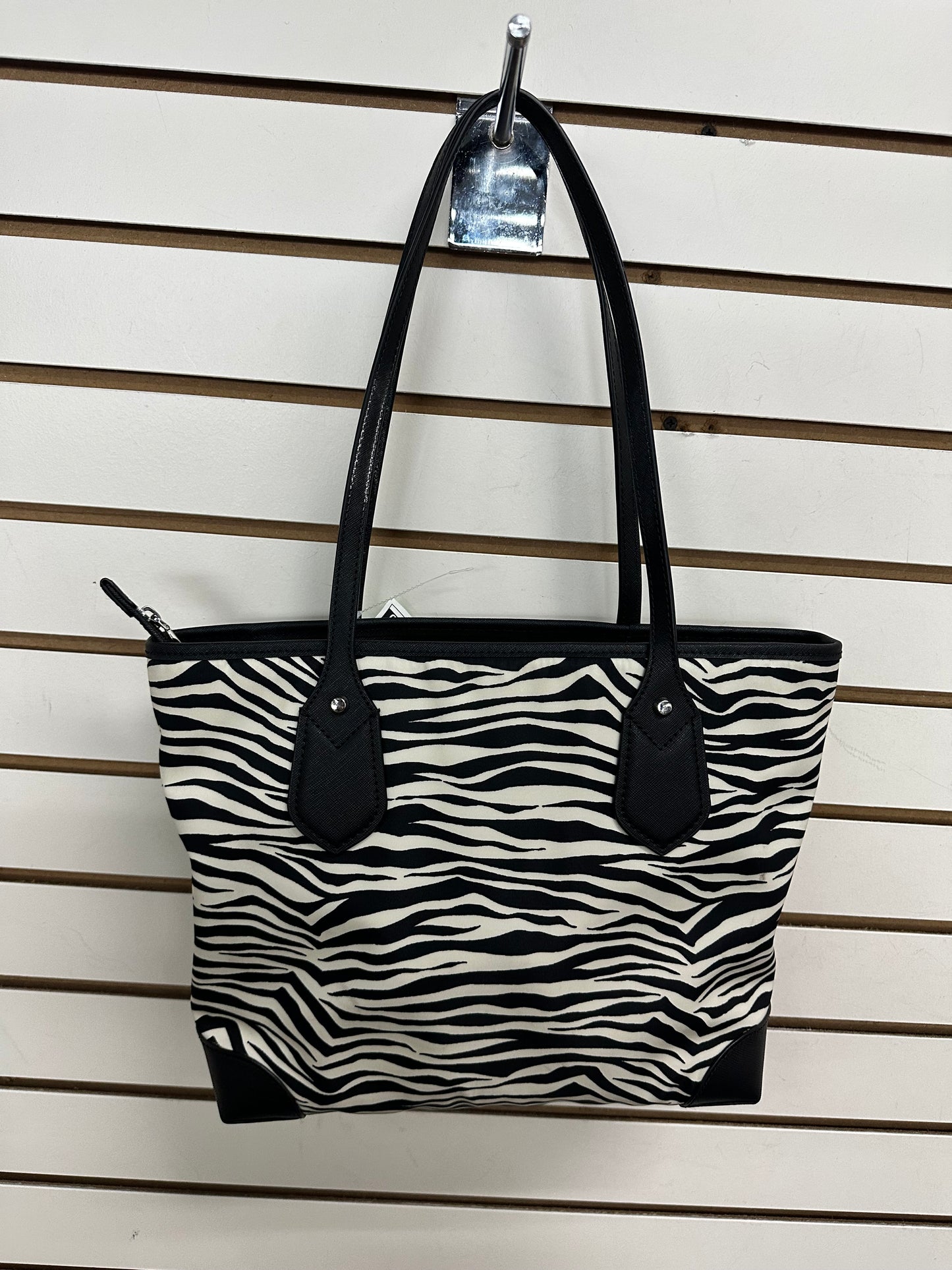 Tote Designer By Michael Kors  Size: Medium