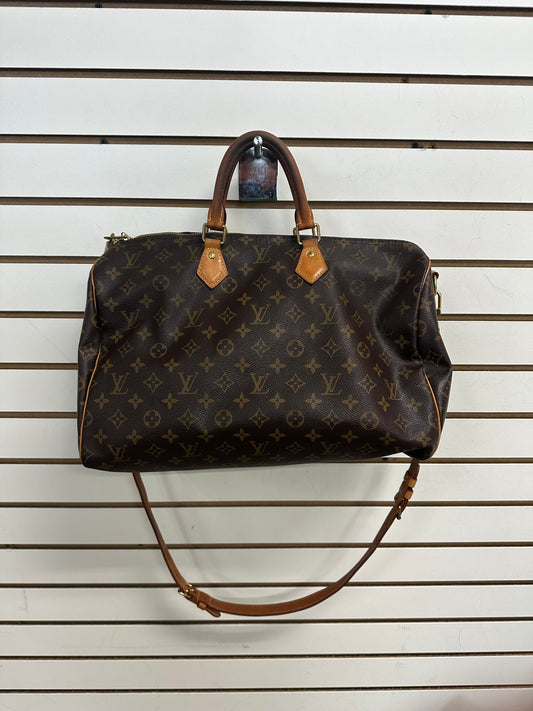 Handbag Luxury Designer By Louis Vuitton  Size: Large