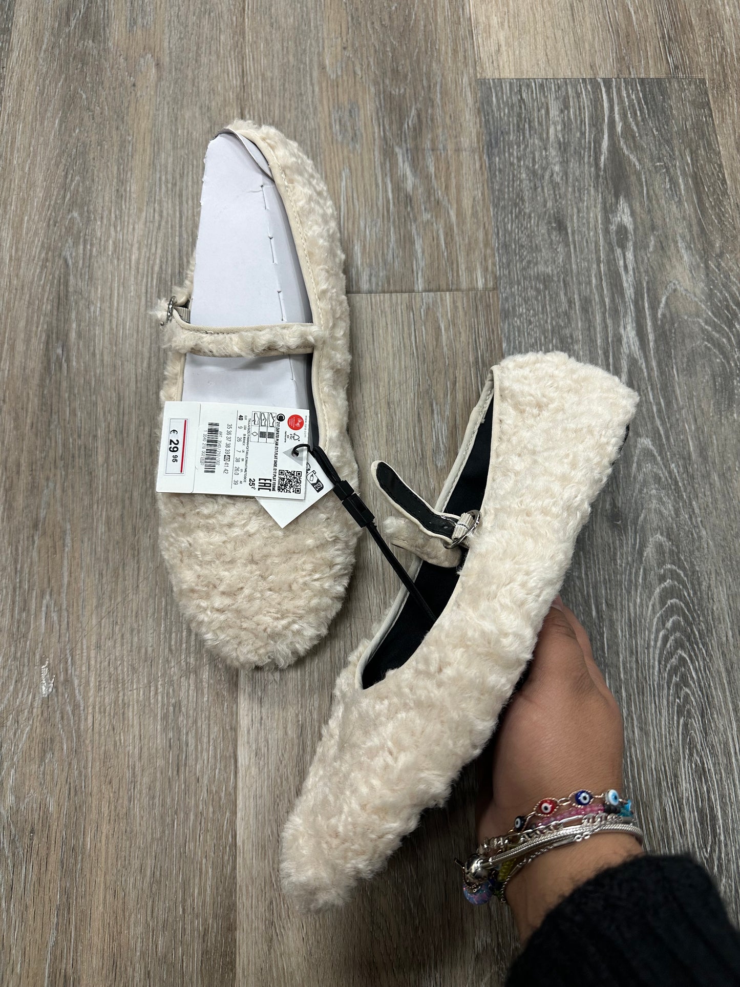 Shoes Flats Ballet By Zara  Size: 9